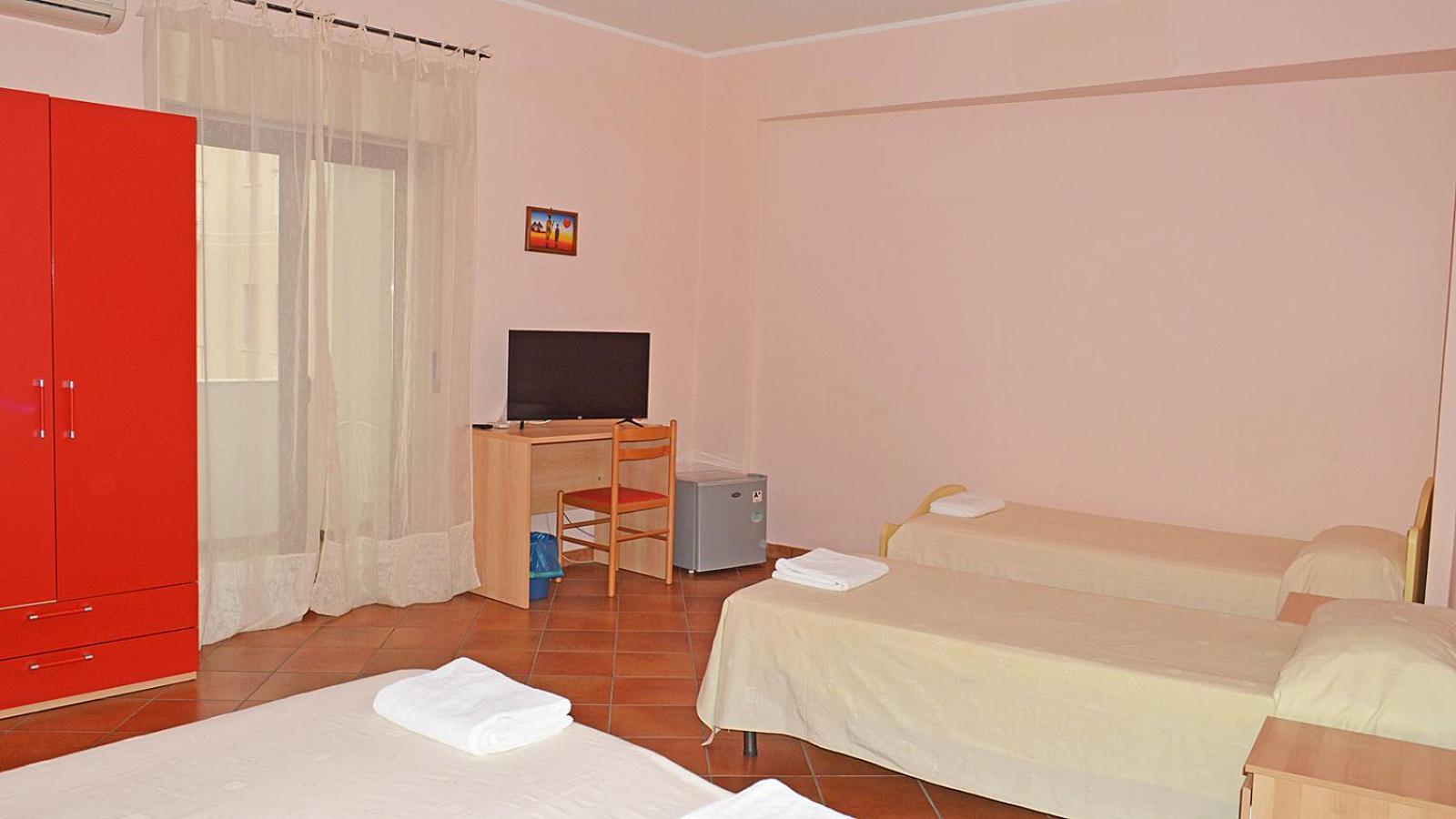 Splash'S Rooms Spadafora Exterior photo